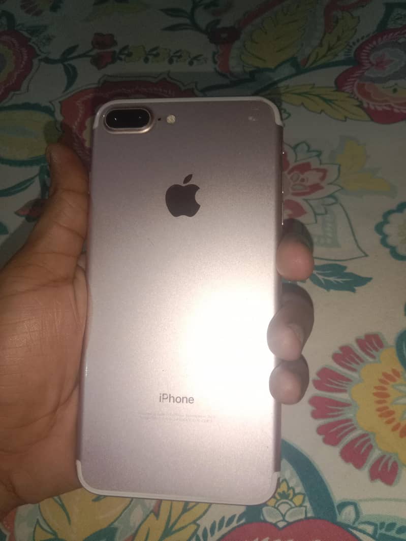 Iphone 7 plus 1