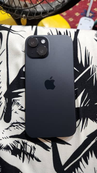 Apple iPhone 15