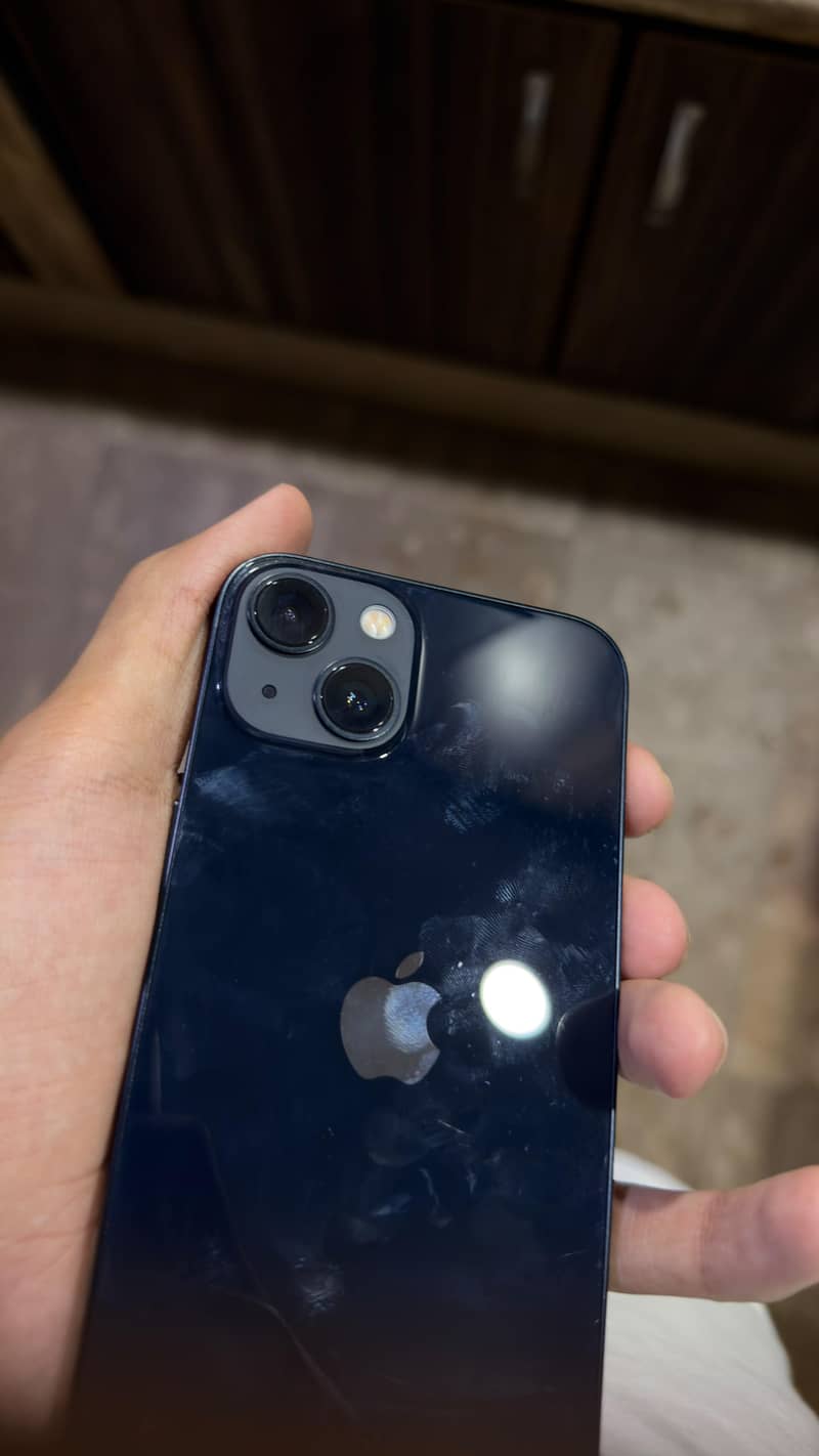 Apple iPhone 13 1