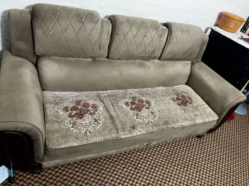 5 seater Sofa set 1