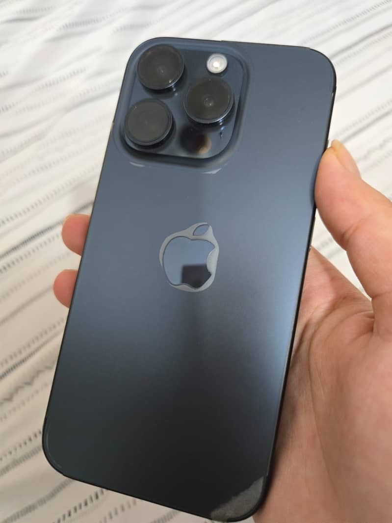 Apple iPhone 15 Pro 1