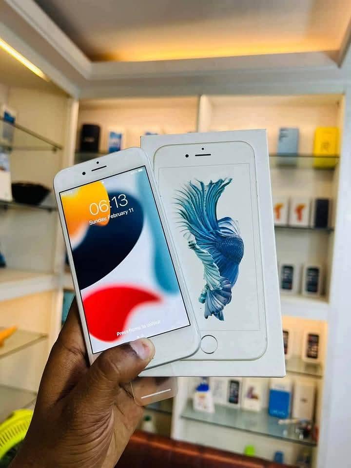 Apple iPhone 6S Plus 1
