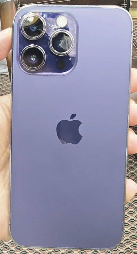 Apple iPhone 14 Pro Max 0