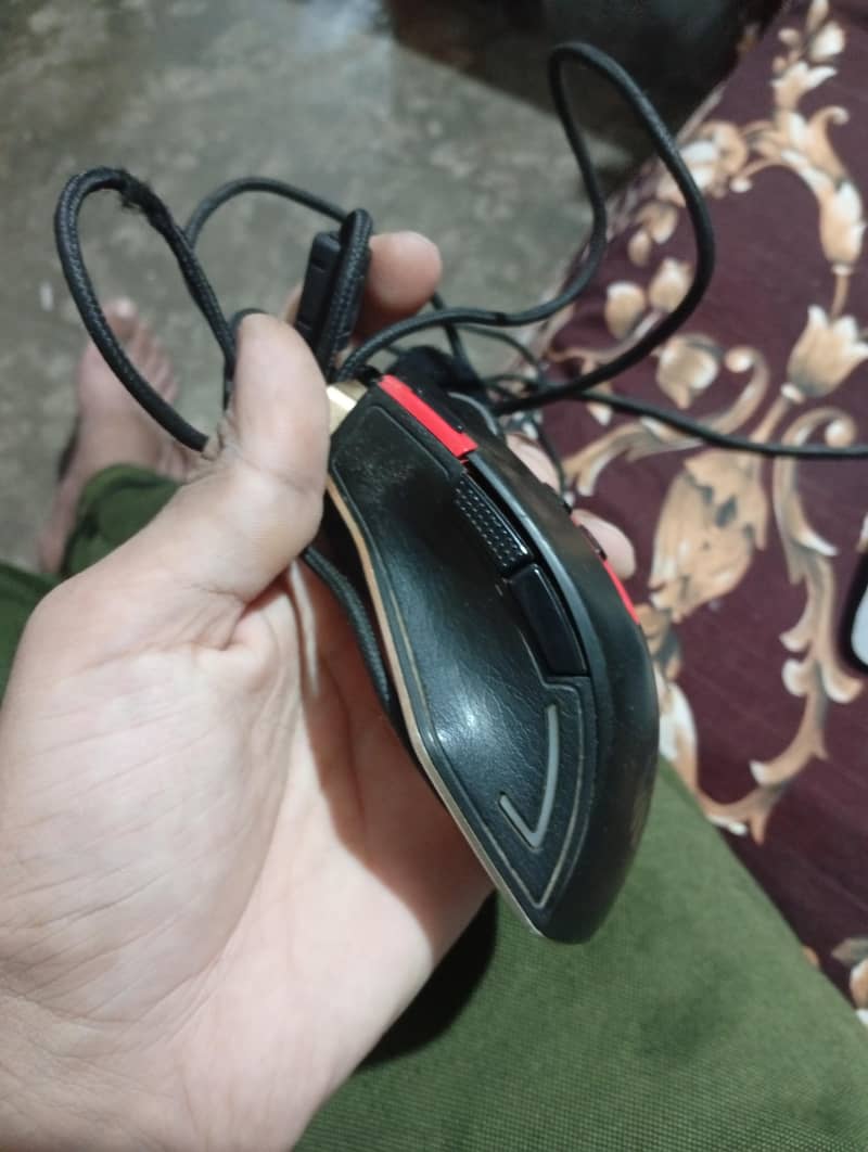 2 gaming mouse 7