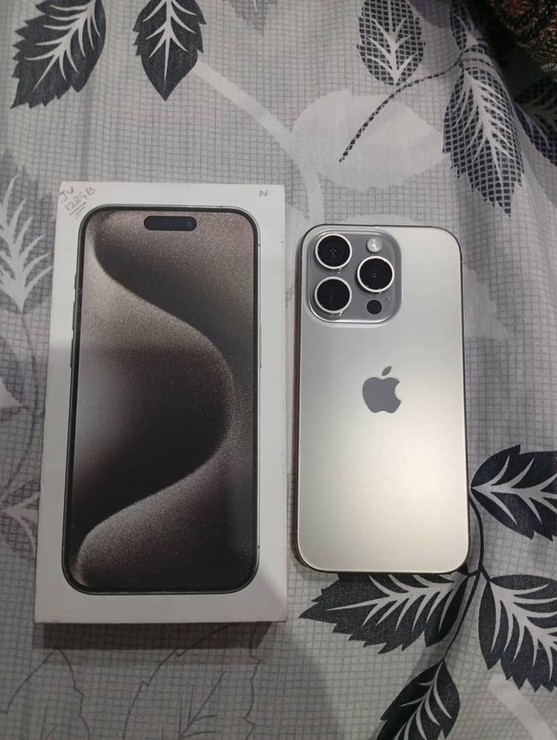 Apple iPhone 15 Pro 1