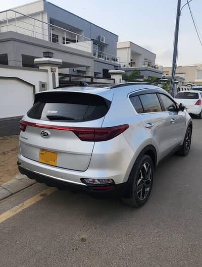 KIA SPORTAGE FWD