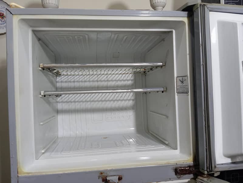 dawlance fridge 5