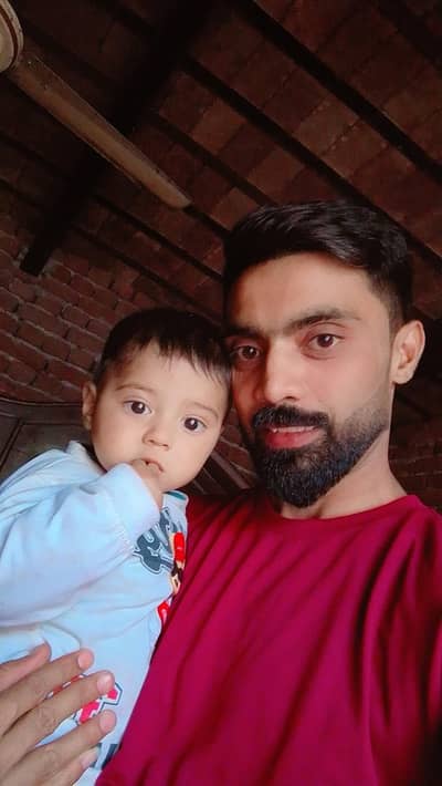muje job ki zrort hy