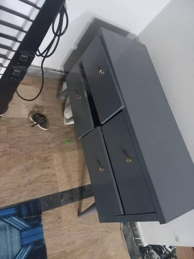 2 Side Bedside Drawers for sale Urgent