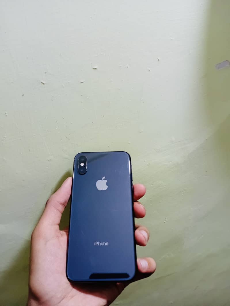 Apple iPhone XS 1