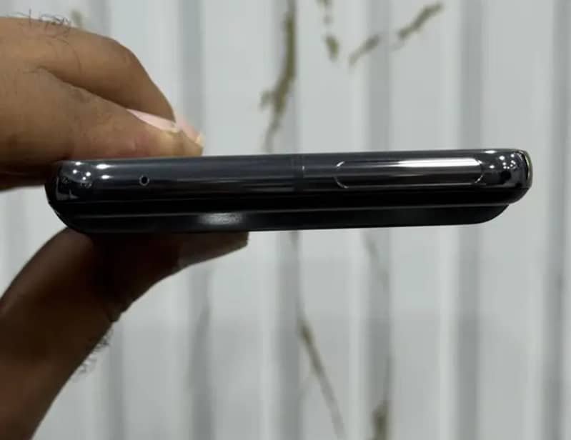 Google Pixel 8 Pro 6
