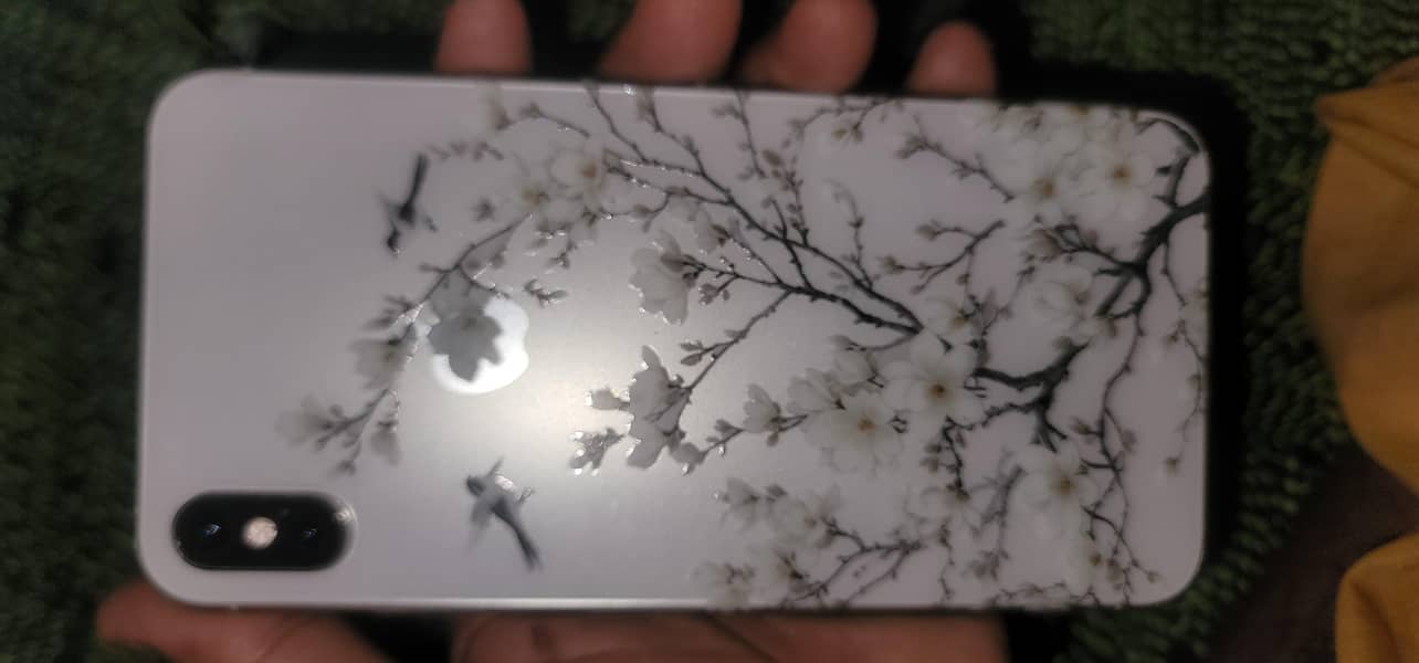 IPHONE XS MAX 4