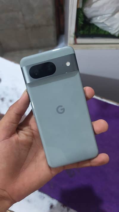 Google Pixel 8