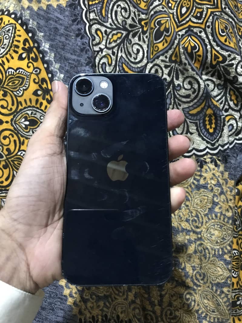 Apple iPhone 13 0