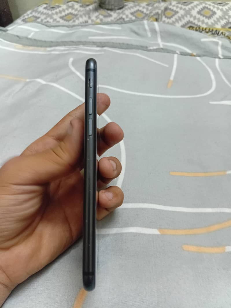 apple iphone 8 2