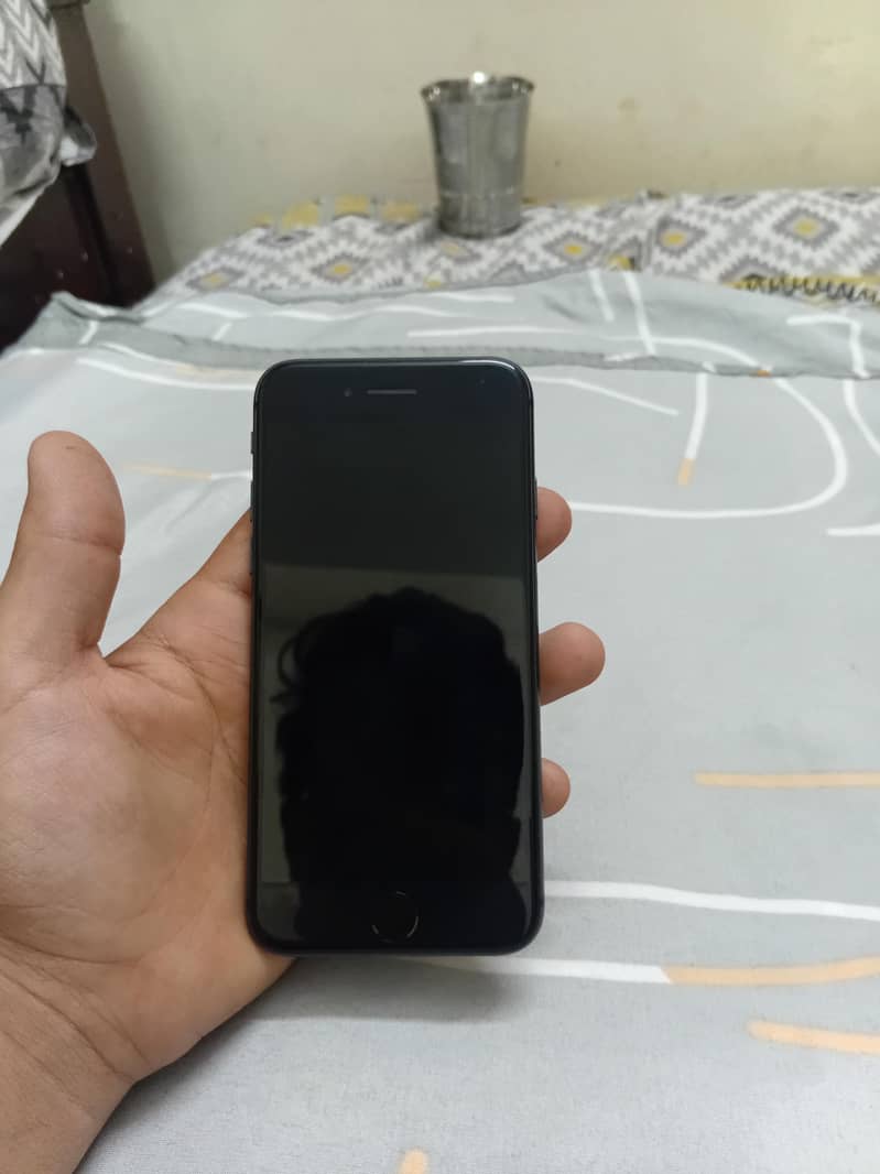apple iphone 8 6