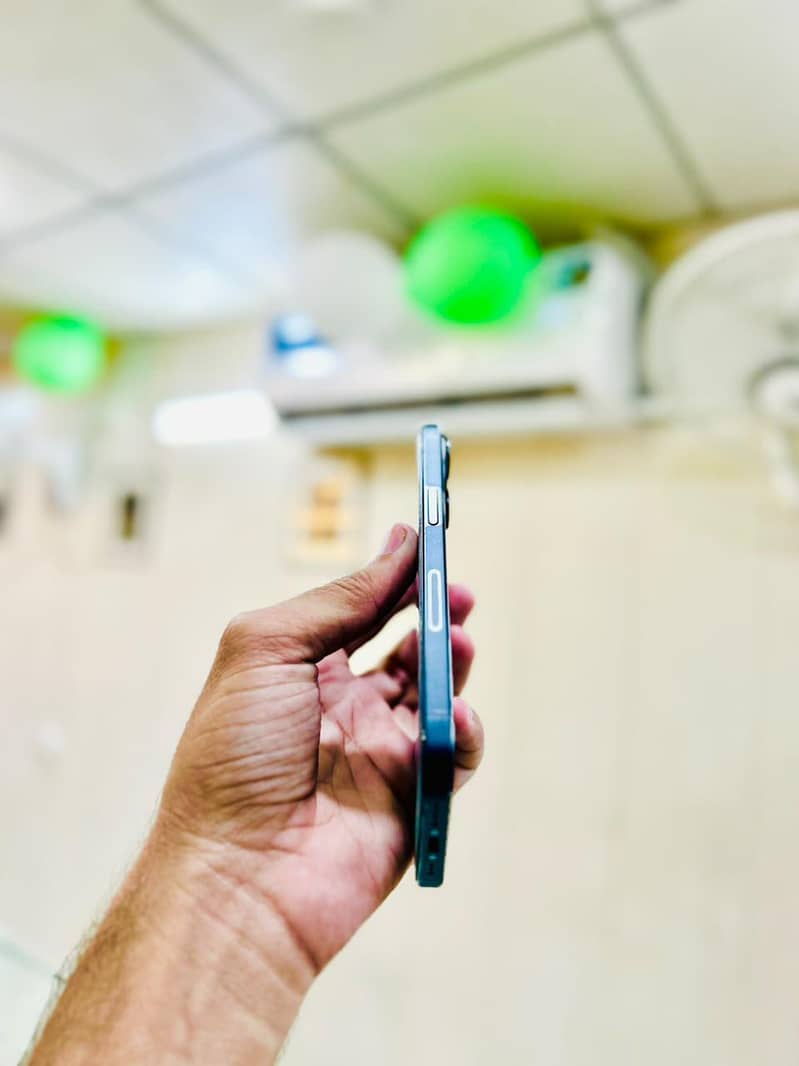 Apple iPhone 15 1