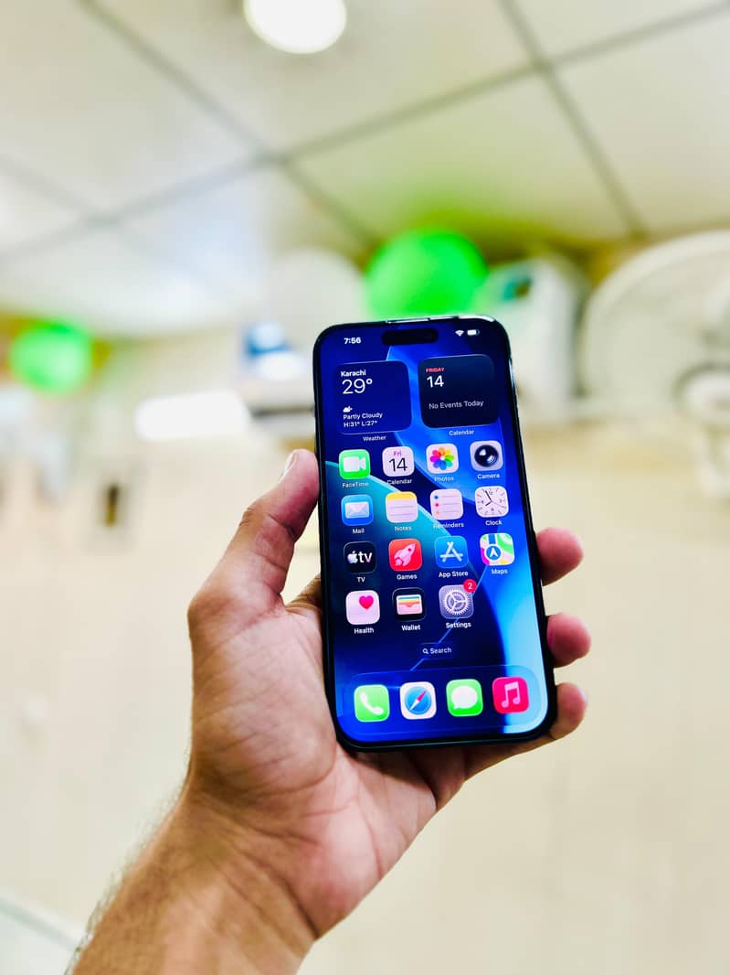 Apple iPhone 15 6