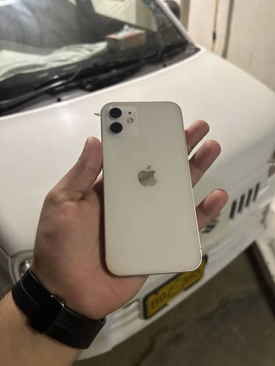 Apple iPhone 12