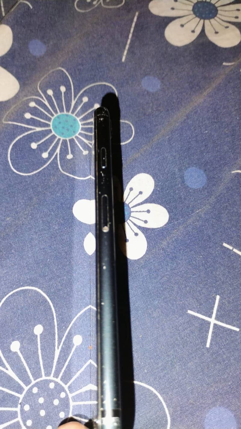 Apple iPhone 7 4