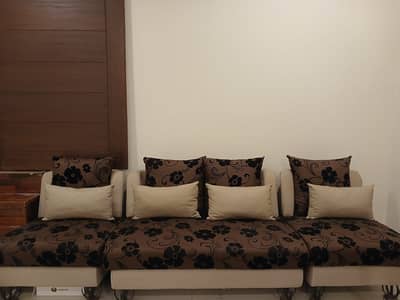 7 SEATER SOFAS IN GOOD CONDITION