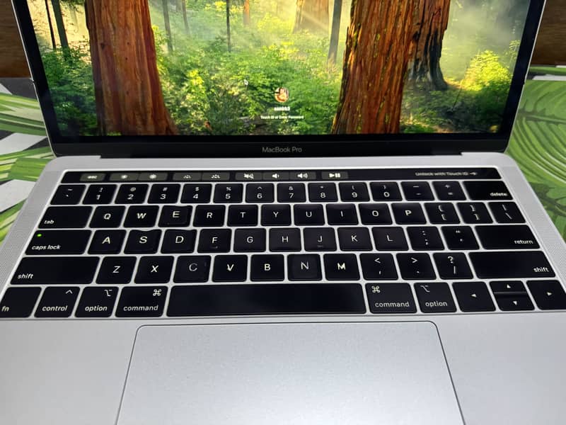 Macbook pro 2019 1