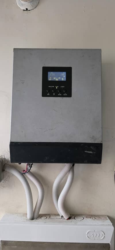 3 kw Solar Inverter with Six 280 kw solar plates