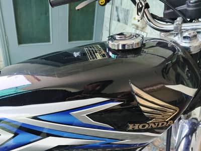 Honda City 125 Black brand new Scratchless bike Fix Price