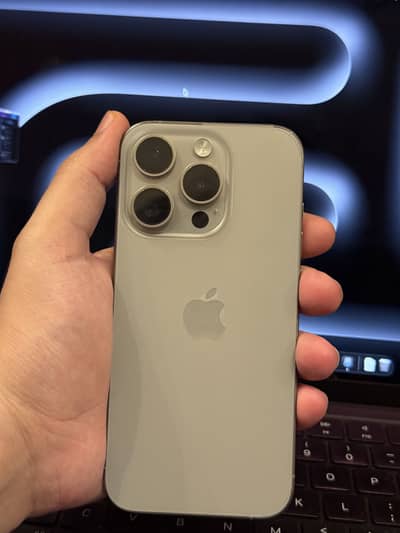 Apple iPhone 15 Pro JV
