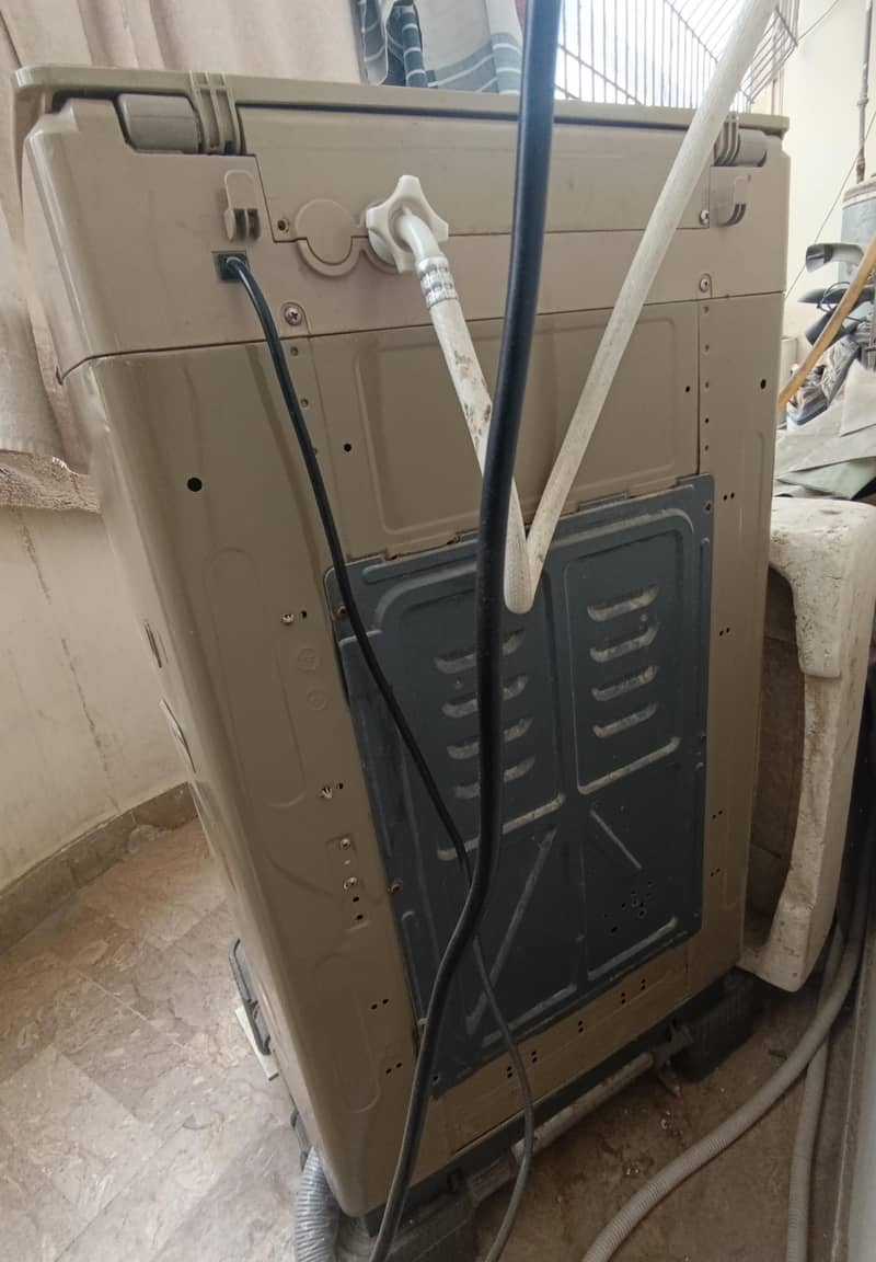 Dawlance Top Load Fully Automatic Washing Machine e 5