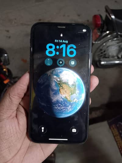 Apple iPhone 11