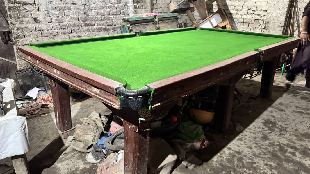 Snooker table 5by10 3
