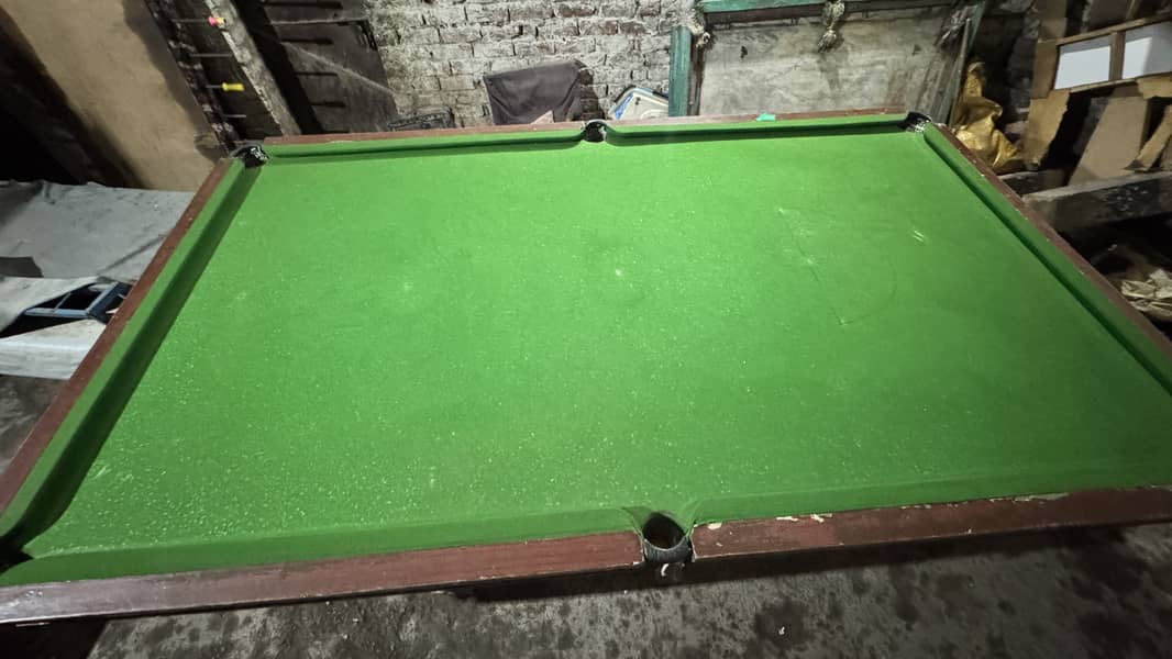 Snooker table 5by10 5