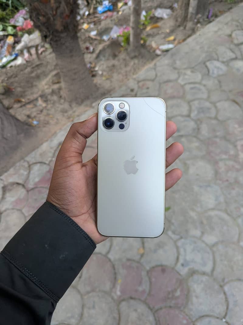 Apple iPhone 12 Pro 0