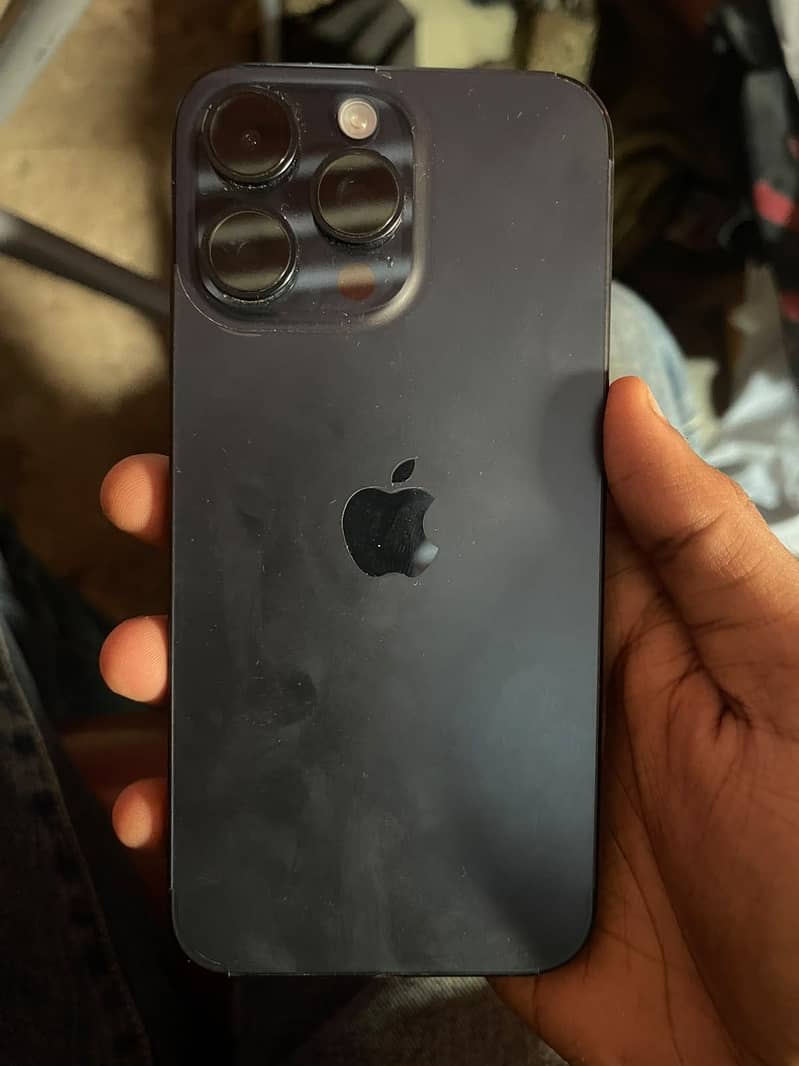 Apple iPhone 15 Pro Max 0