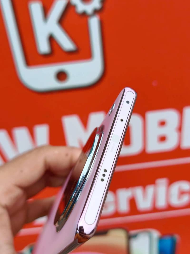 Infinix Zero 40 3
