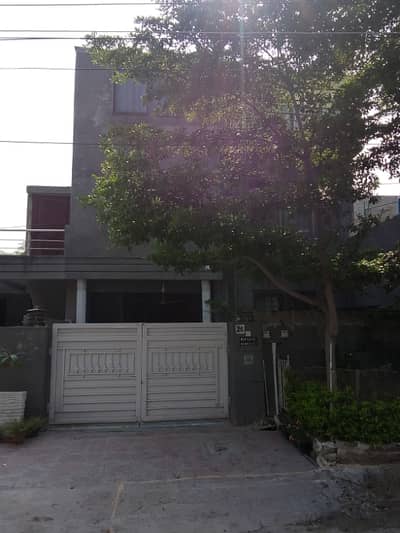 5 Marla beautiful house in Metro homes