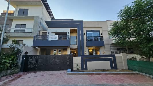 40x80 House For Sale In G-15/1