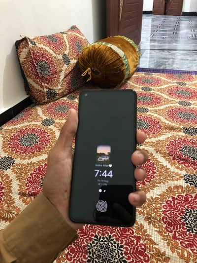 OPPO Reno6