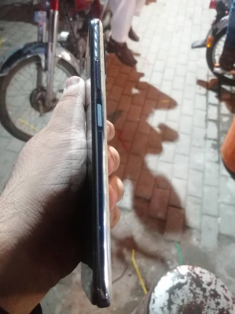 Infinix Note 8 3