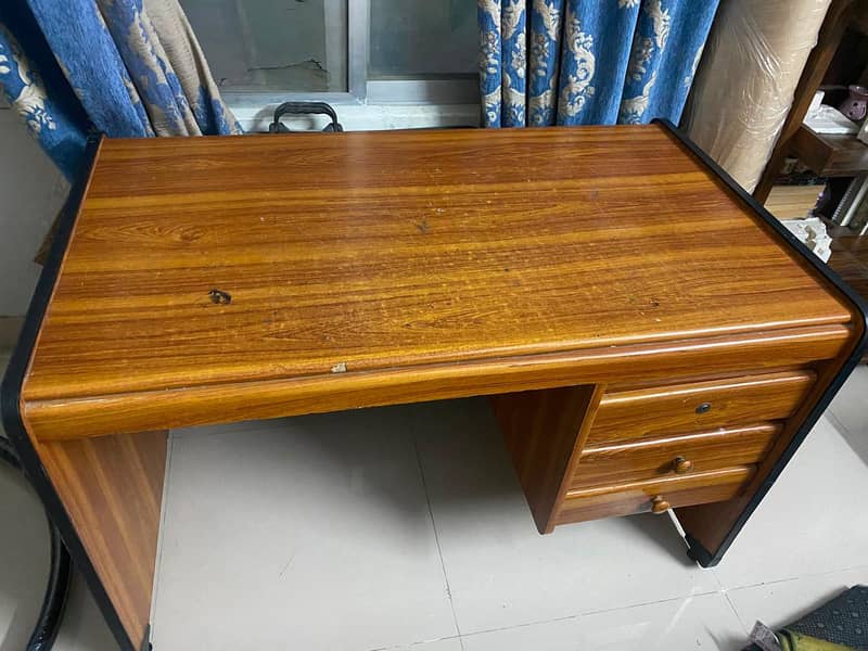 Study Table and Chair 1