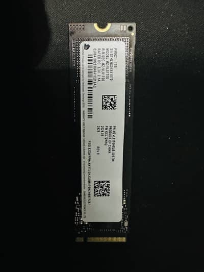 Samsung 1TB NVMe Gen4 SSD M. 2 | 4x4 | 100% Health | 100% performance