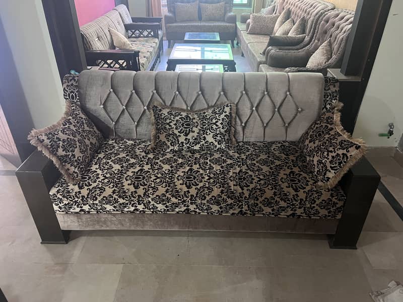 Chinioti table set , 5 seater sofa set 7