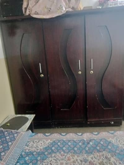 3 doors Wooden Almirah