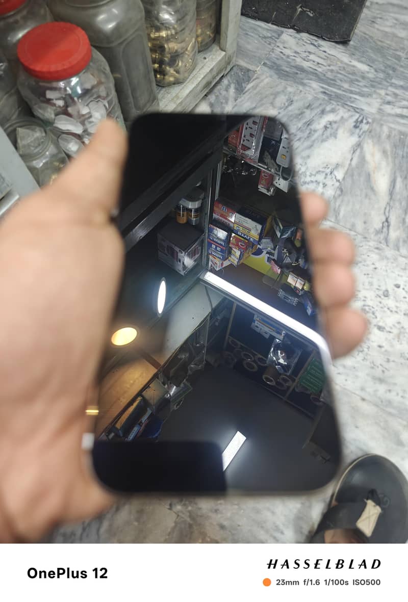 Apple iPhone 16 Pro Max 5