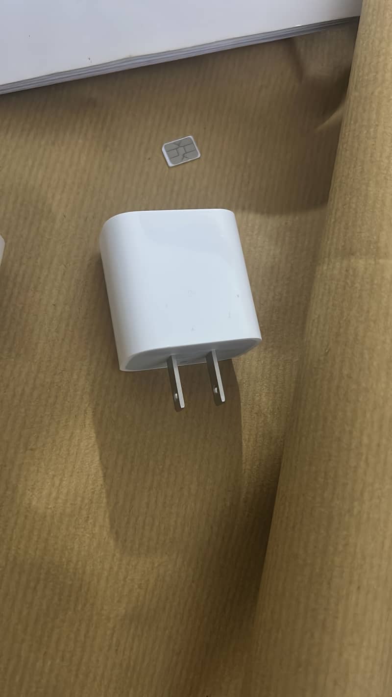 Apple iPhone 13 6