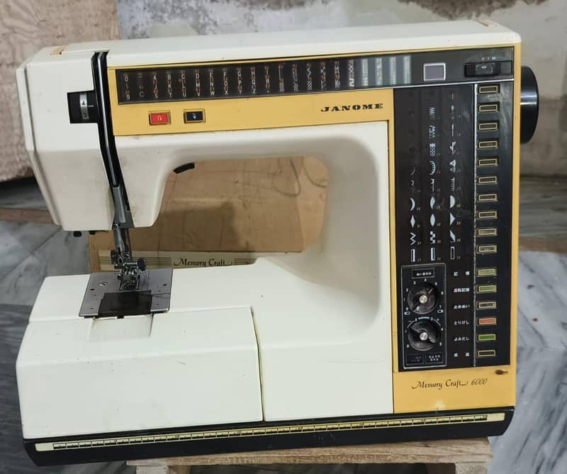 Computer Machine Janome 6000 4