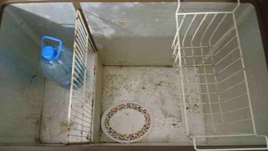 Waves used deep freezer