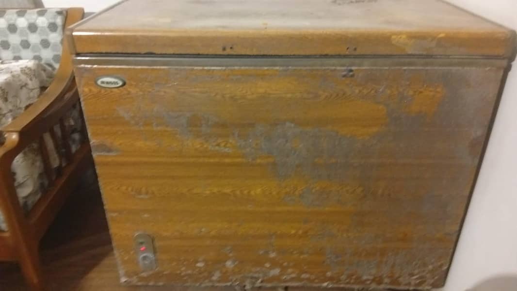 Waves used deep freezer 3