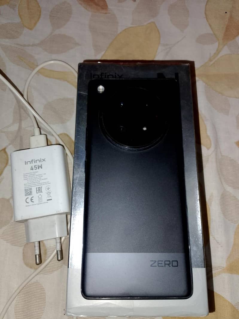 Infinix Zero 40 0